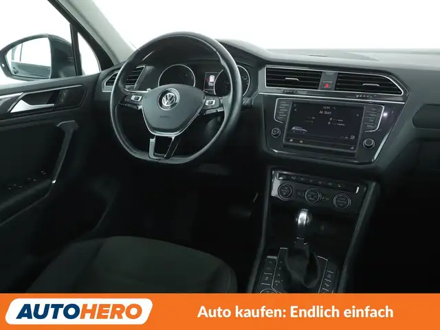 Volkswagen Tiguan view 13