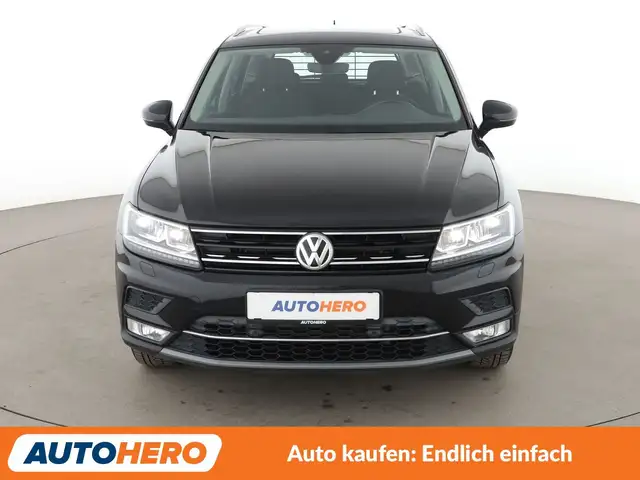 Volkswagen Tiguan view 9