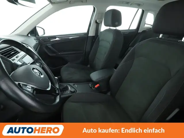 Volkswagen Tiguan view 10