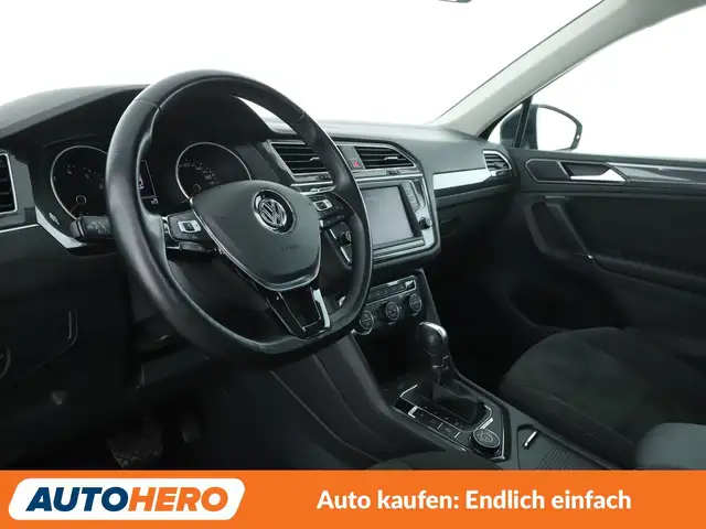 Volkswagen Tiguan view 11