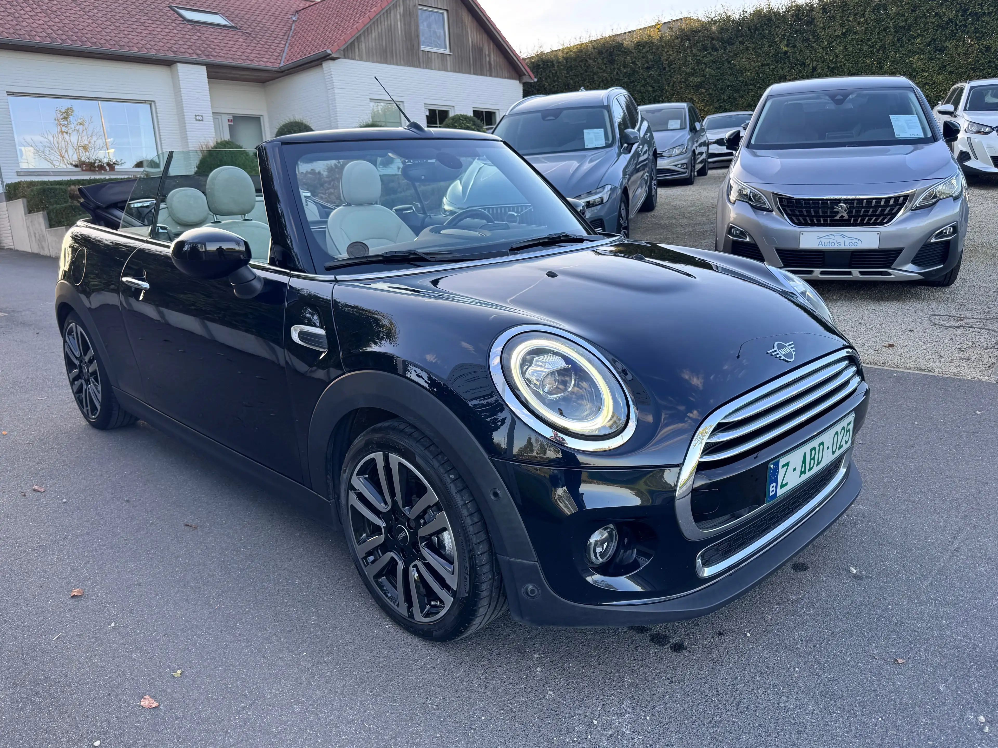 MINI Cooper Cabrio 1.5A automaat/keyless/leder/digitaal dashboard/sfeerlicht/carplay/zetelverwarming/mini historiek… — photo 4