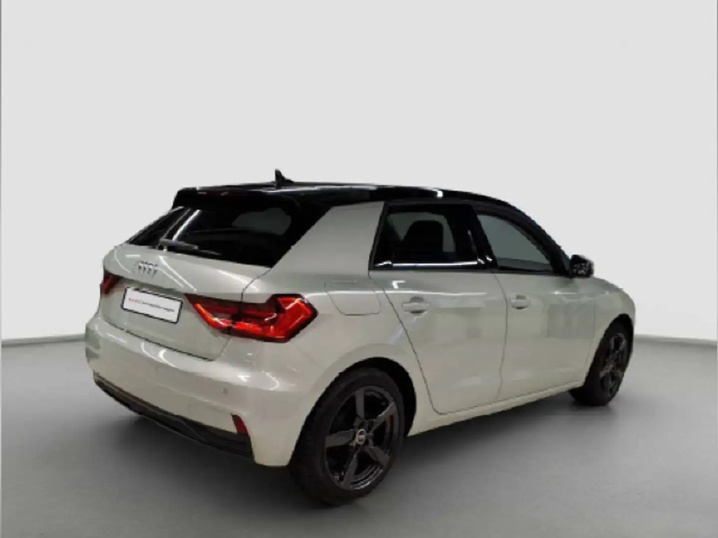 Audi A1 advanced 25TFSI LED SHZ PDC GRA VC Silber - 2