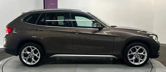 BMW X1 view 8