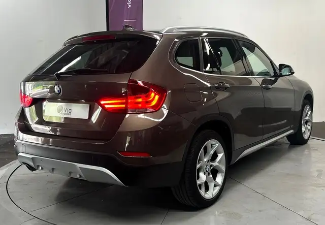 BMW X1 view 5