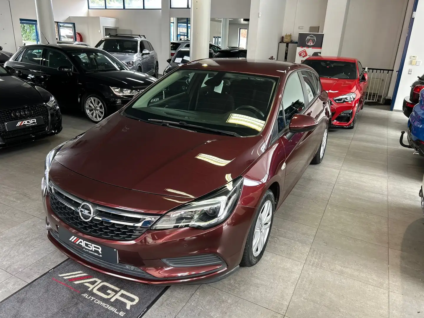 Opel Astra 1.5 boîte automatique ✔️✔️ Red - 1