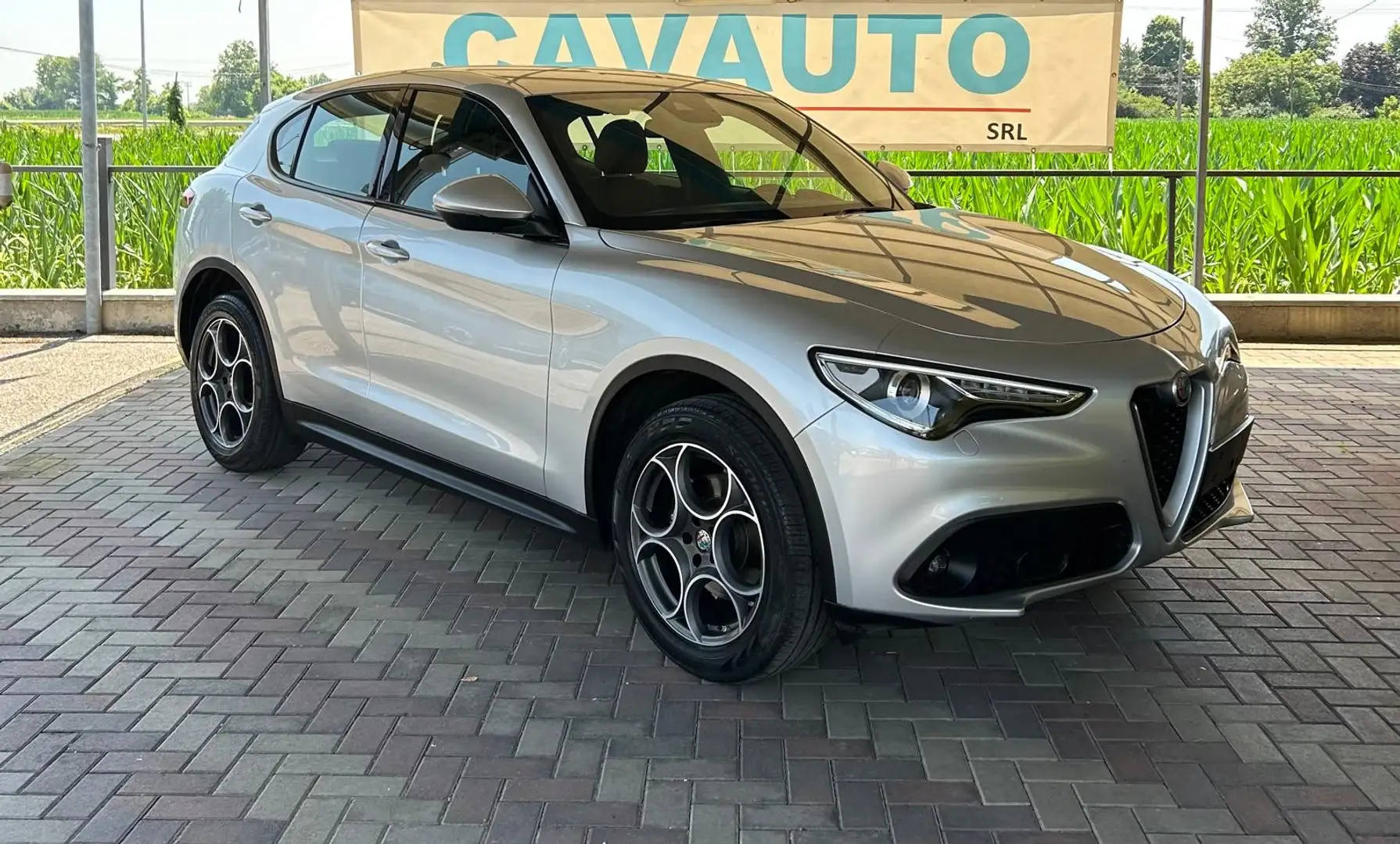 Alfa Romeo Stelvio 2.2 Turbodiesel 210 CV AT8 Q4 Sport Edition Plateado - 1
