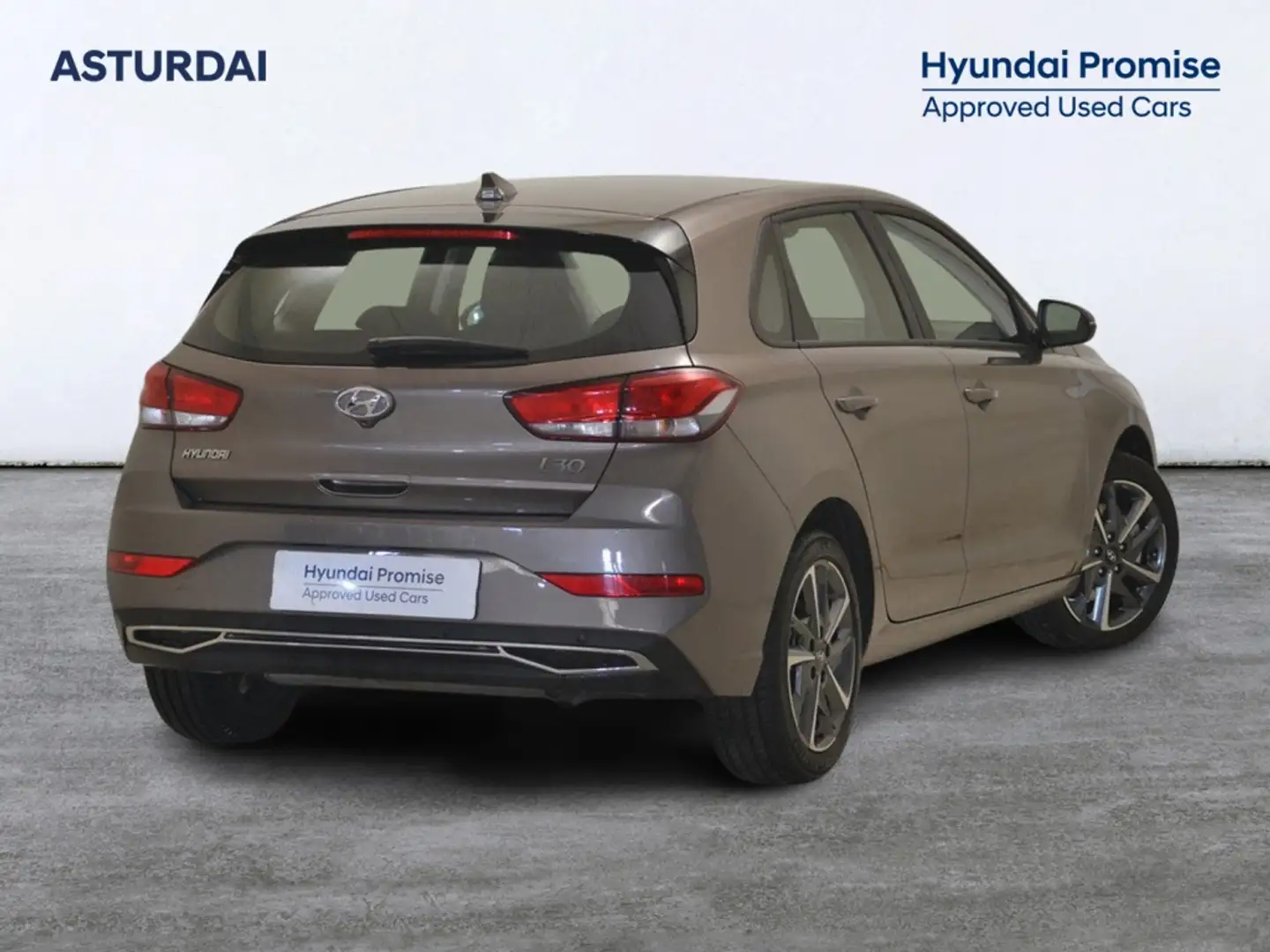 Hyundai i30 1.5 DPI Klass SLX 110 Marrón - 2
