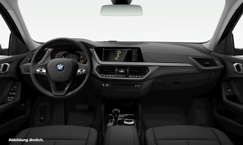 BMW 118 i Hatch — photo 3