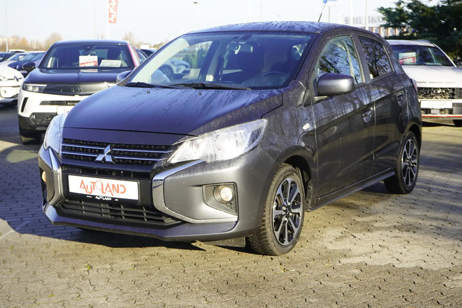 Mitsubishi Space Star 1.2 Select Tempomat Sitzheizung Klima Grau - 2