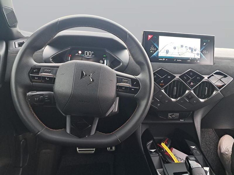 DS Automobiles DS 3 Crossback E-Tense Performance Line + — photo 14