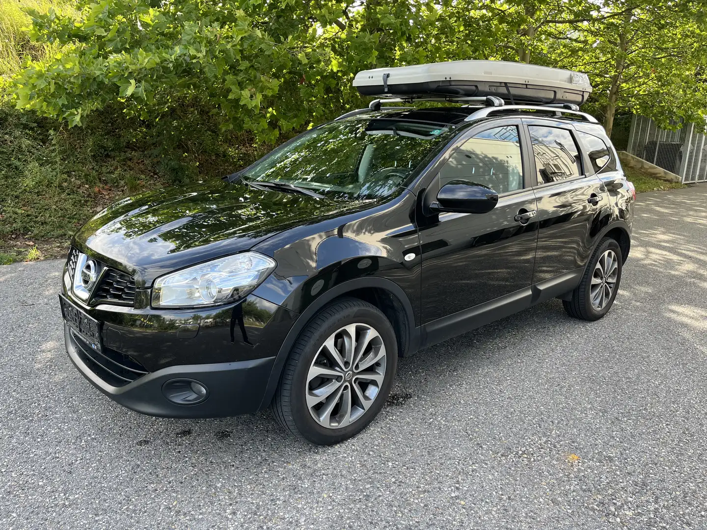 Nissan Qashqai+2 2,0 dCi Acenta 4WD DPF Aut. - 1