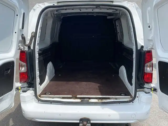 Opel Combo view 10