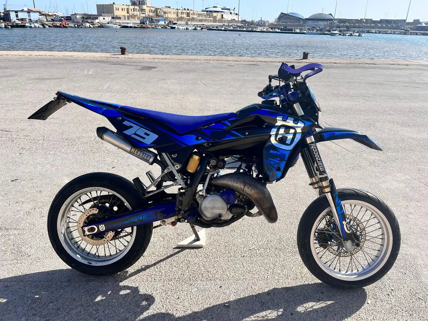 Husqvarna SM 125 Bleu - 2