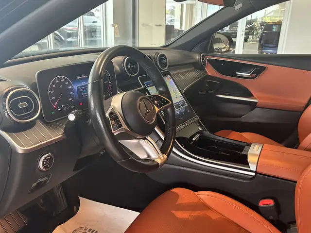 Mercedes-Benz C-Class view 14
