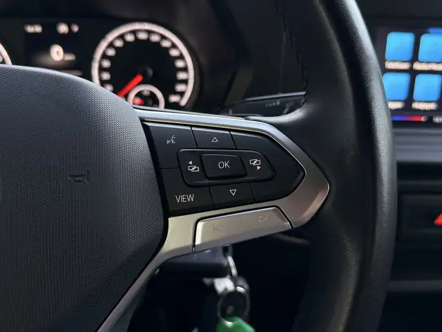 Volkswagen Caddy view 21