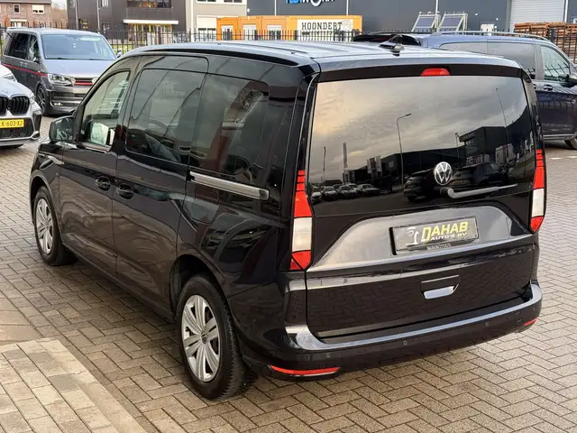Volkswagen Caddy view 13