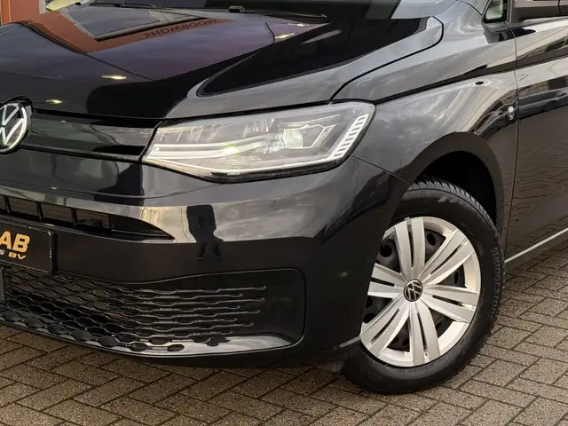 Volkswagen Caddy view 5