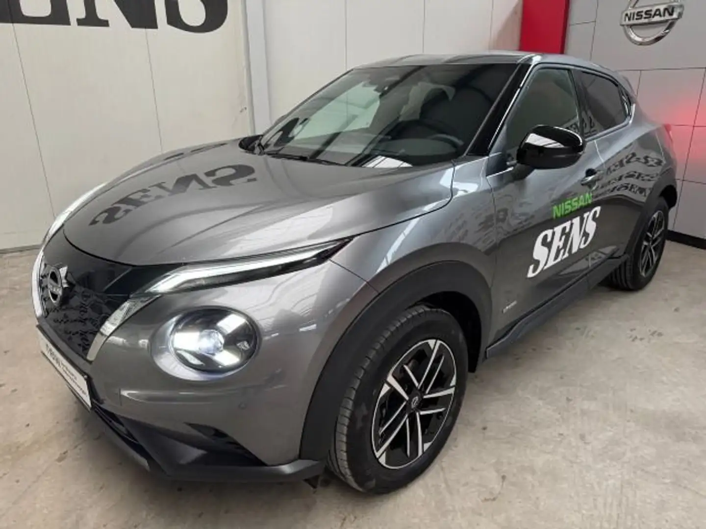 Nissan Juke 1.6 Hybrid N-Connecta 145Ps *Sitzhzg.* Gris - 2