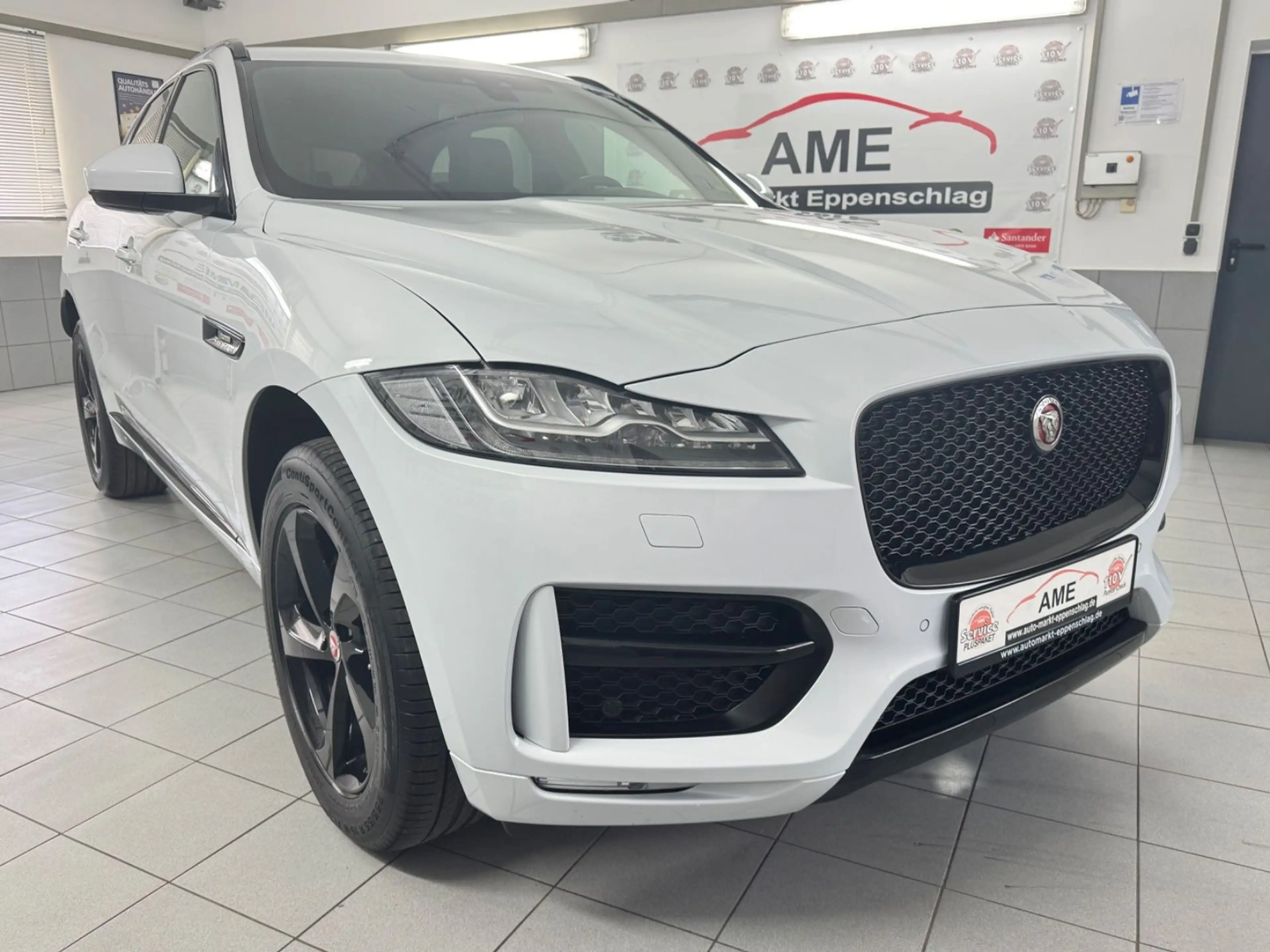 Jaguar F-Pace F-PACE R-Sport Virtuelles Cockpit | Black Pack — photo 3