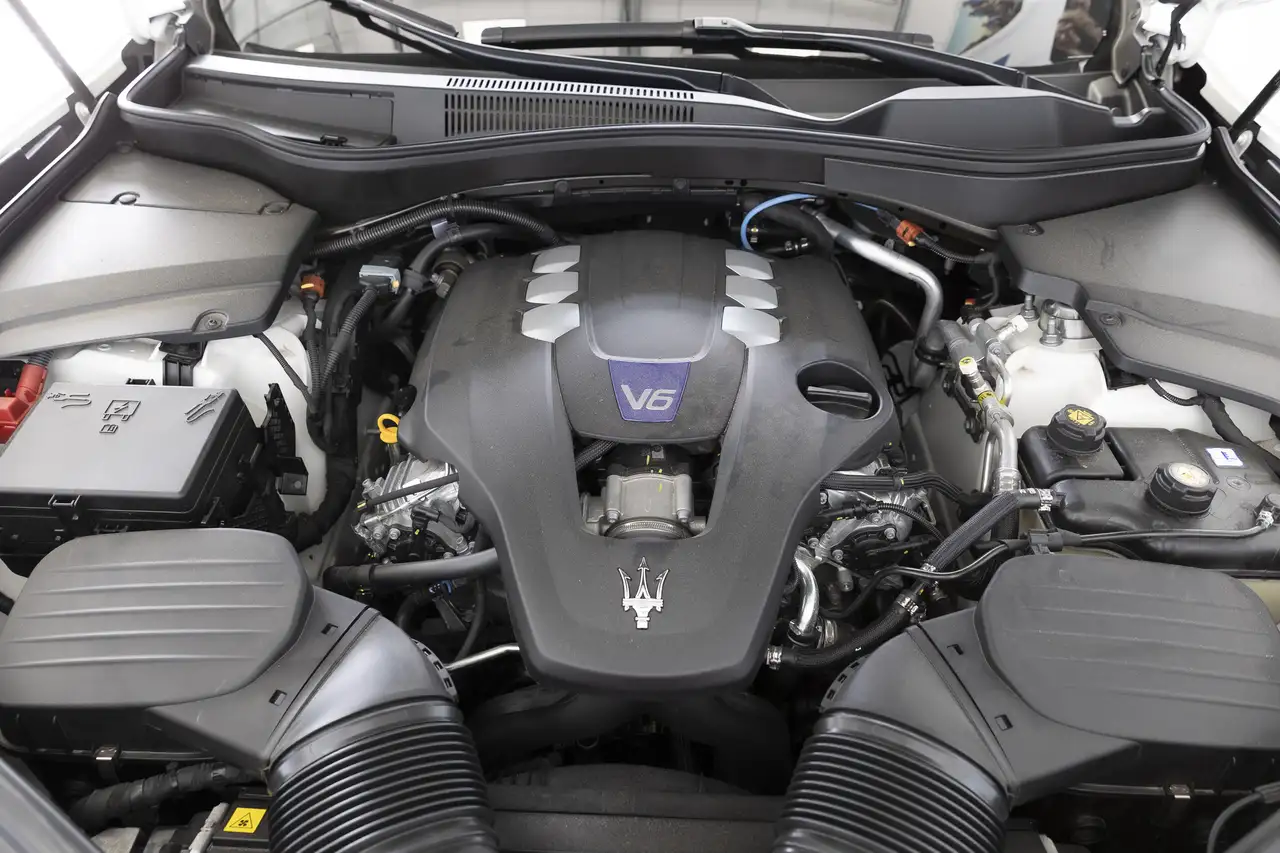 Maserati Levante снимка Maserati Levante