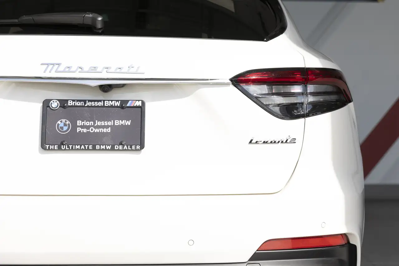Maserati Levante снимка Maserati Levante