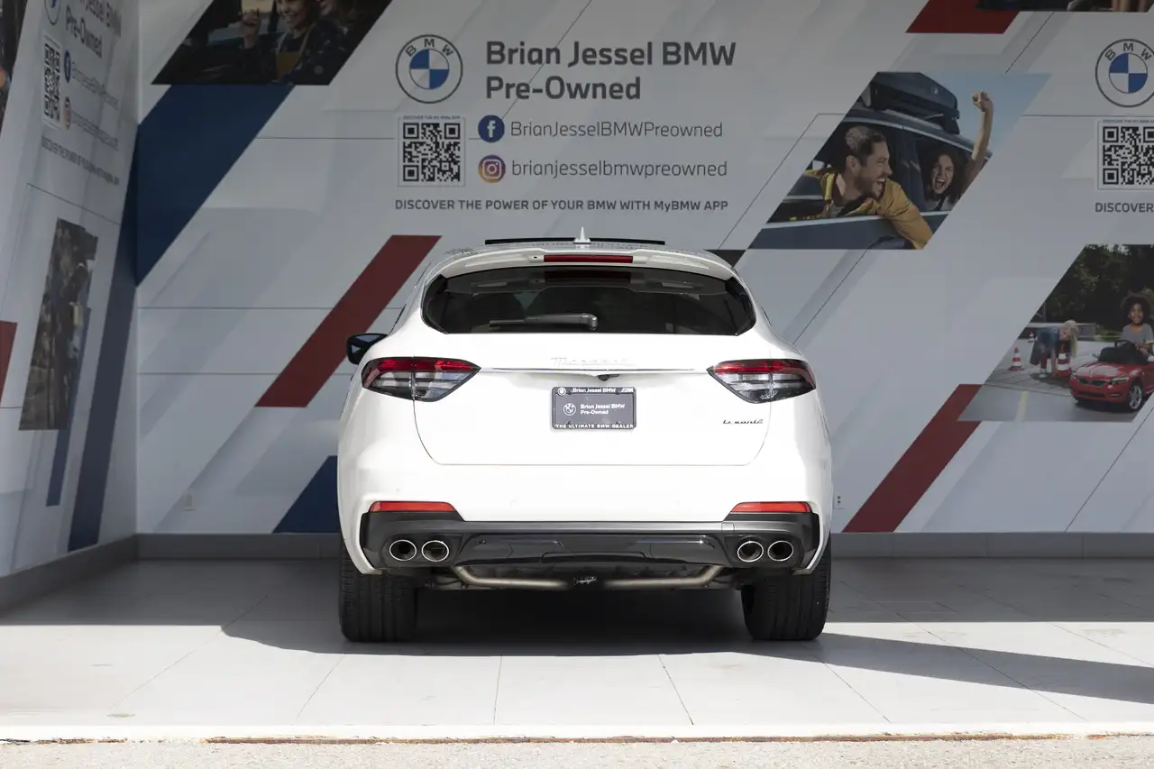 Maserati Levante снимка Maserati Levante