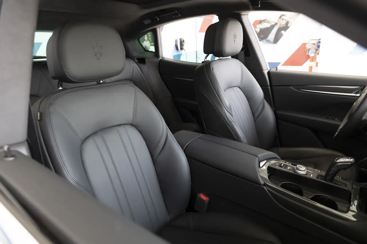 Maserati Levante снимка Maserati Levante