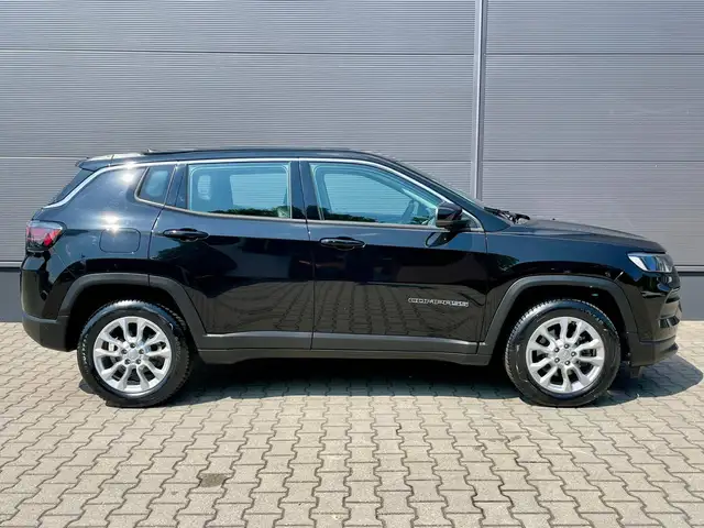 Jeep Compass view 8