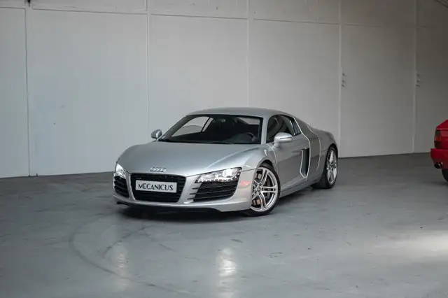 Audi V8 *Entretiens exclusifs Audi*