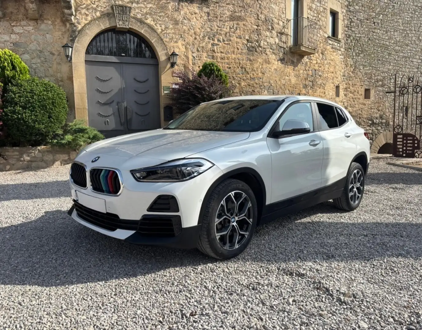 BMW X2 sDrive 18iA Blanco - 1
