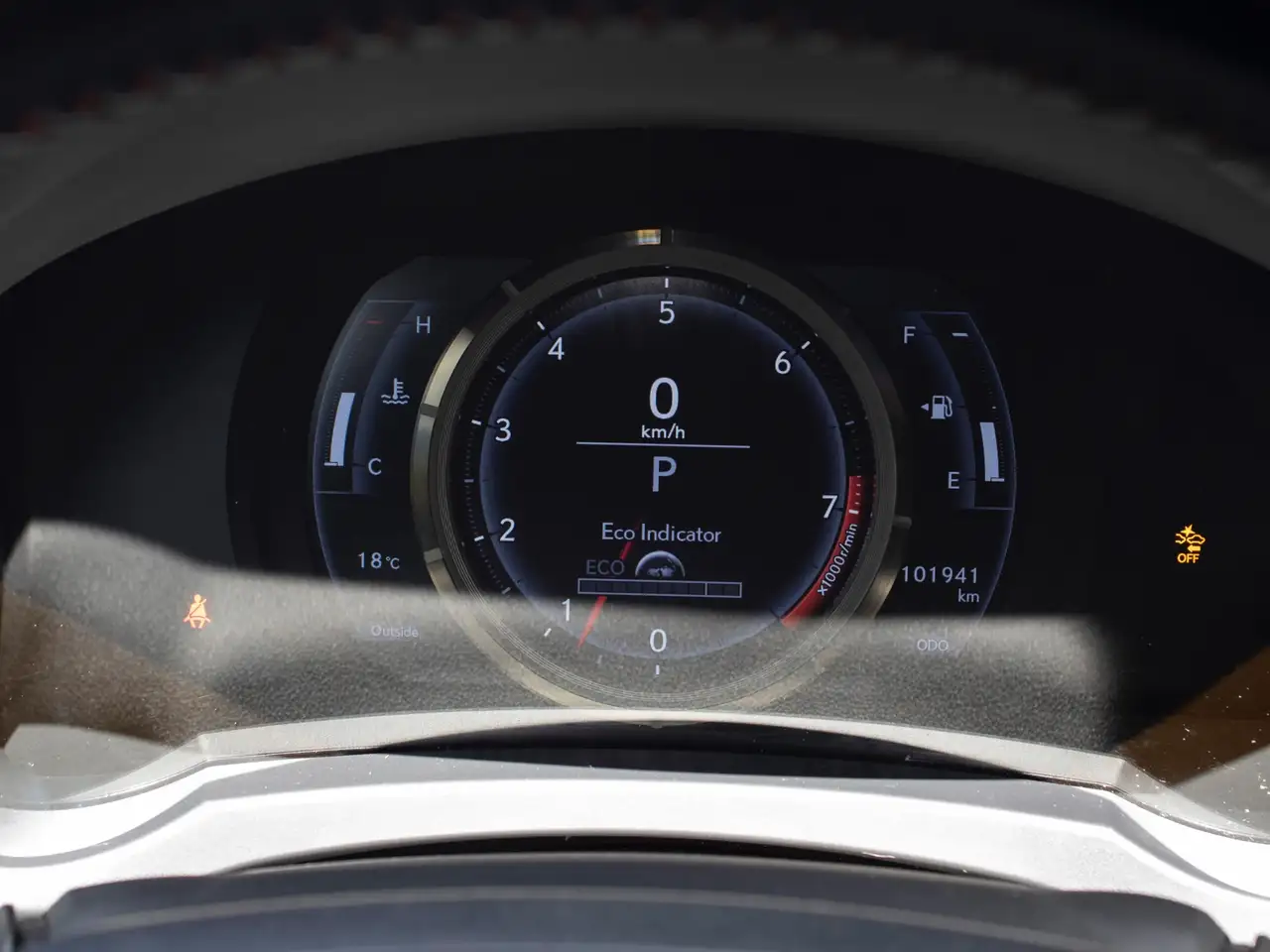 Lexus IS снимка Lexus IS