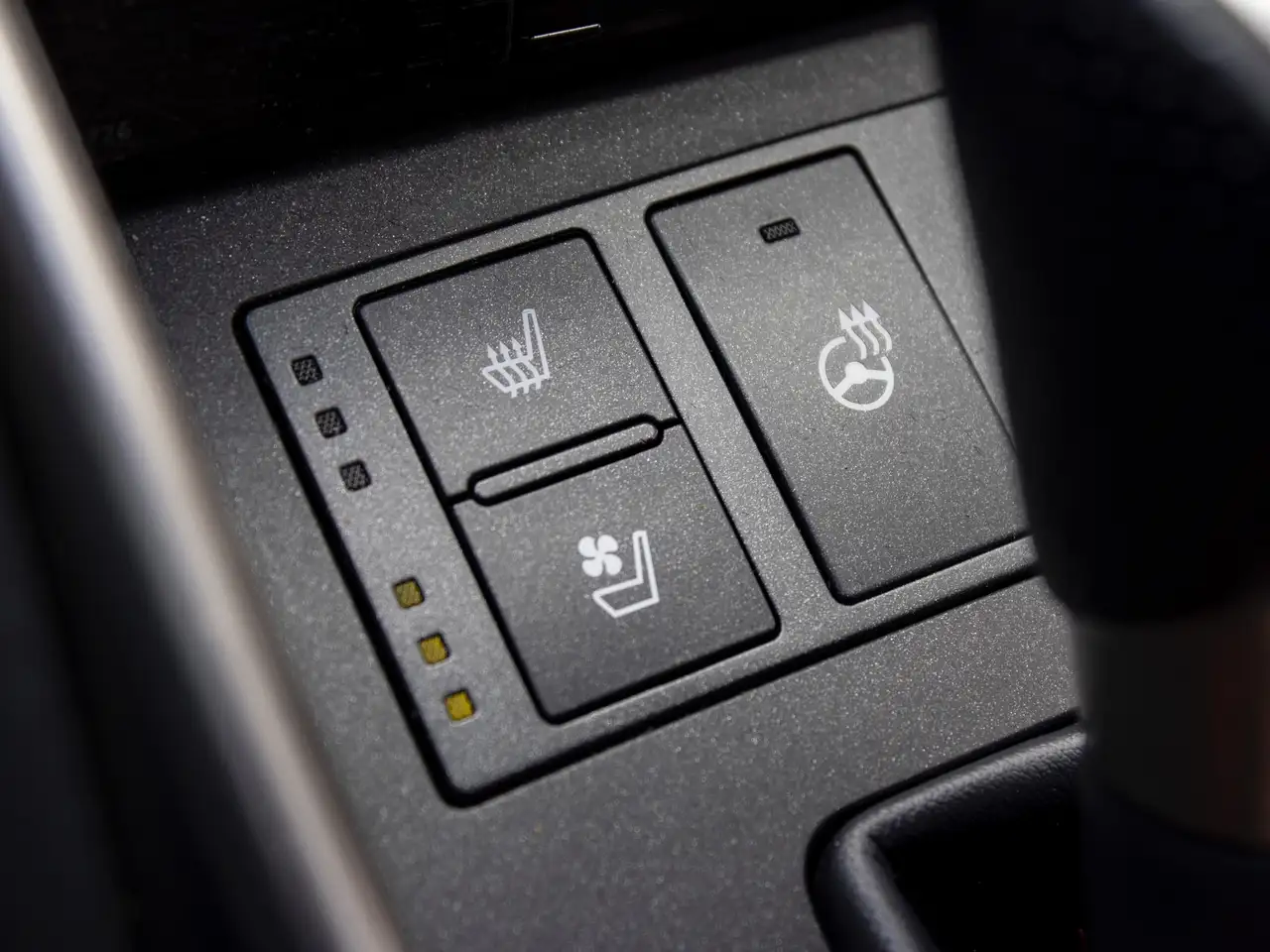 Lexus IS снимка Lexus IS