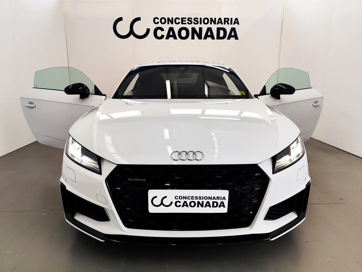 Audi TT Coupe 45 2.0 tfsi quattro S-line Competition Blanc - 2