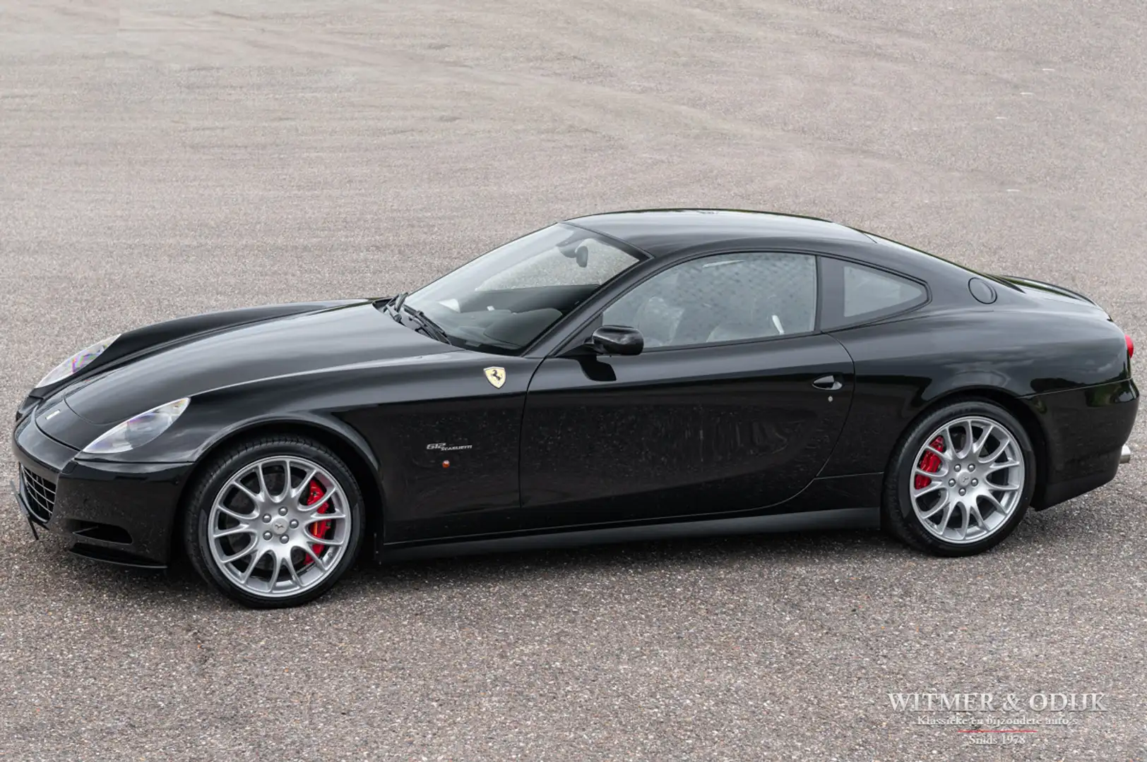 Ferrari 612 Scaglietti F1 GTC Schwarz - 1