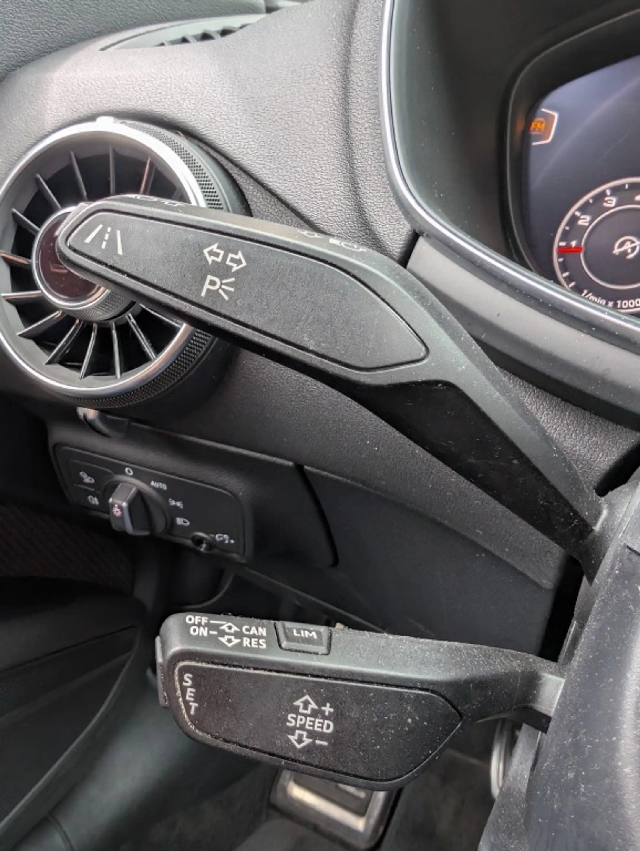 Audi TT 2.0 TFSI PRO LINE,Laneassist,Cruise,Airco,NAvi — photo 15