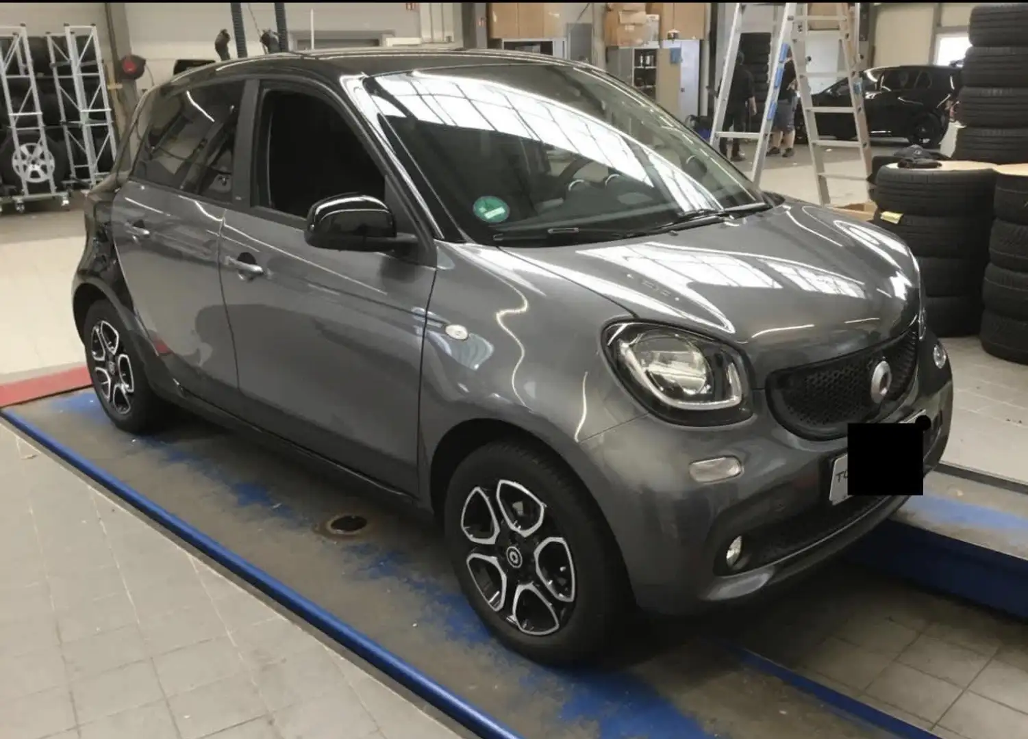 smart forFour 0.9 Prime 90cv - Automatica - Unipro - PRONTA CONS Gris - 1