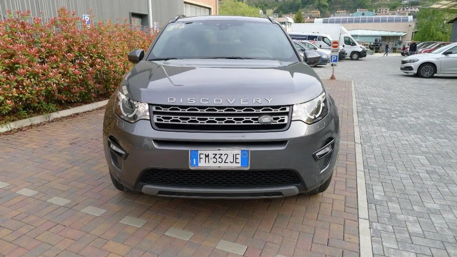 Land Rover Discovery Sport 2.0 TD4 150 CV SE Grey - 2