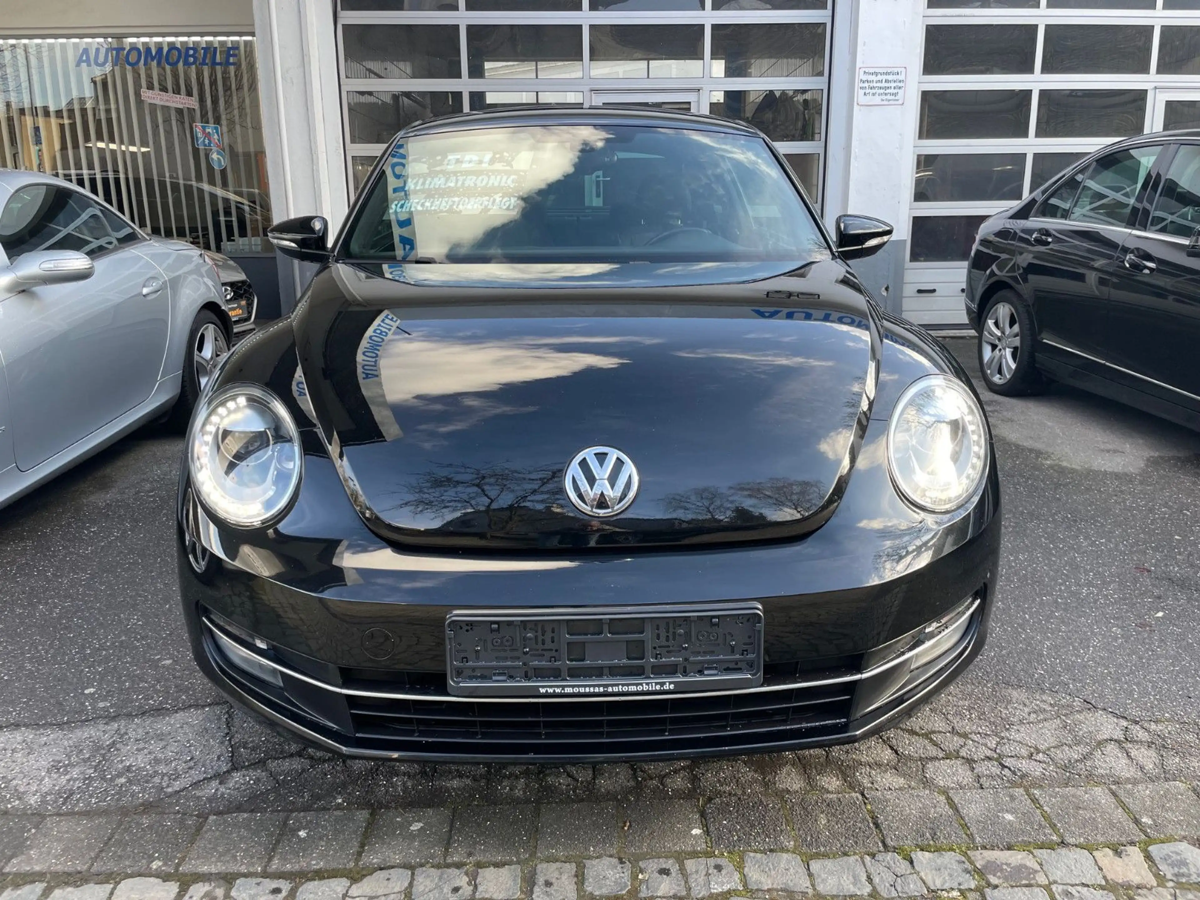 Volkswagen Beetle Lim. 2.0 TDI, Design, Bi-Xenon, DSG — photo 2