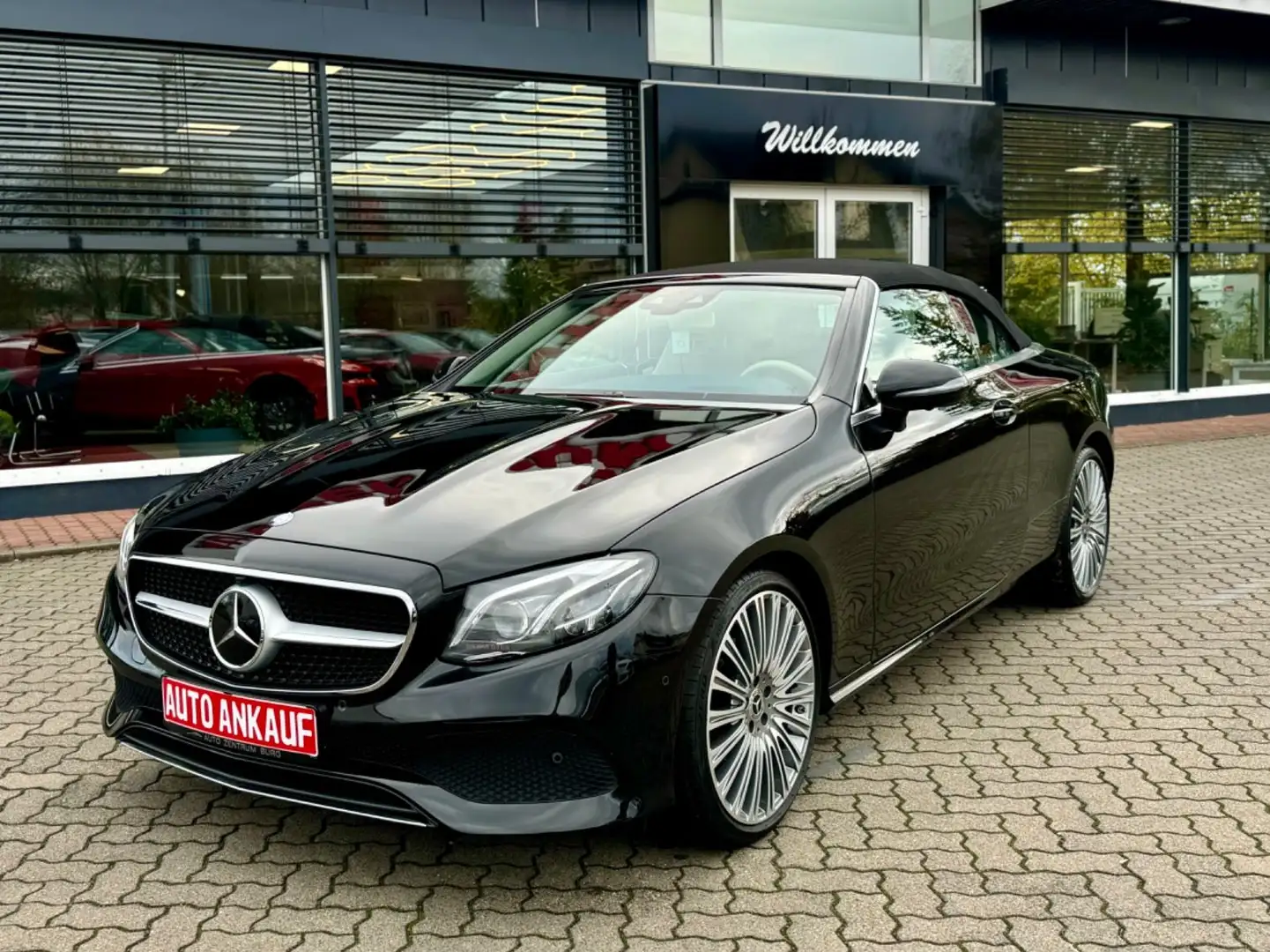Mercedes-Benz E 220 d Cabrio Multibeam LED Burmester Sitzkühl. Zwart - 2