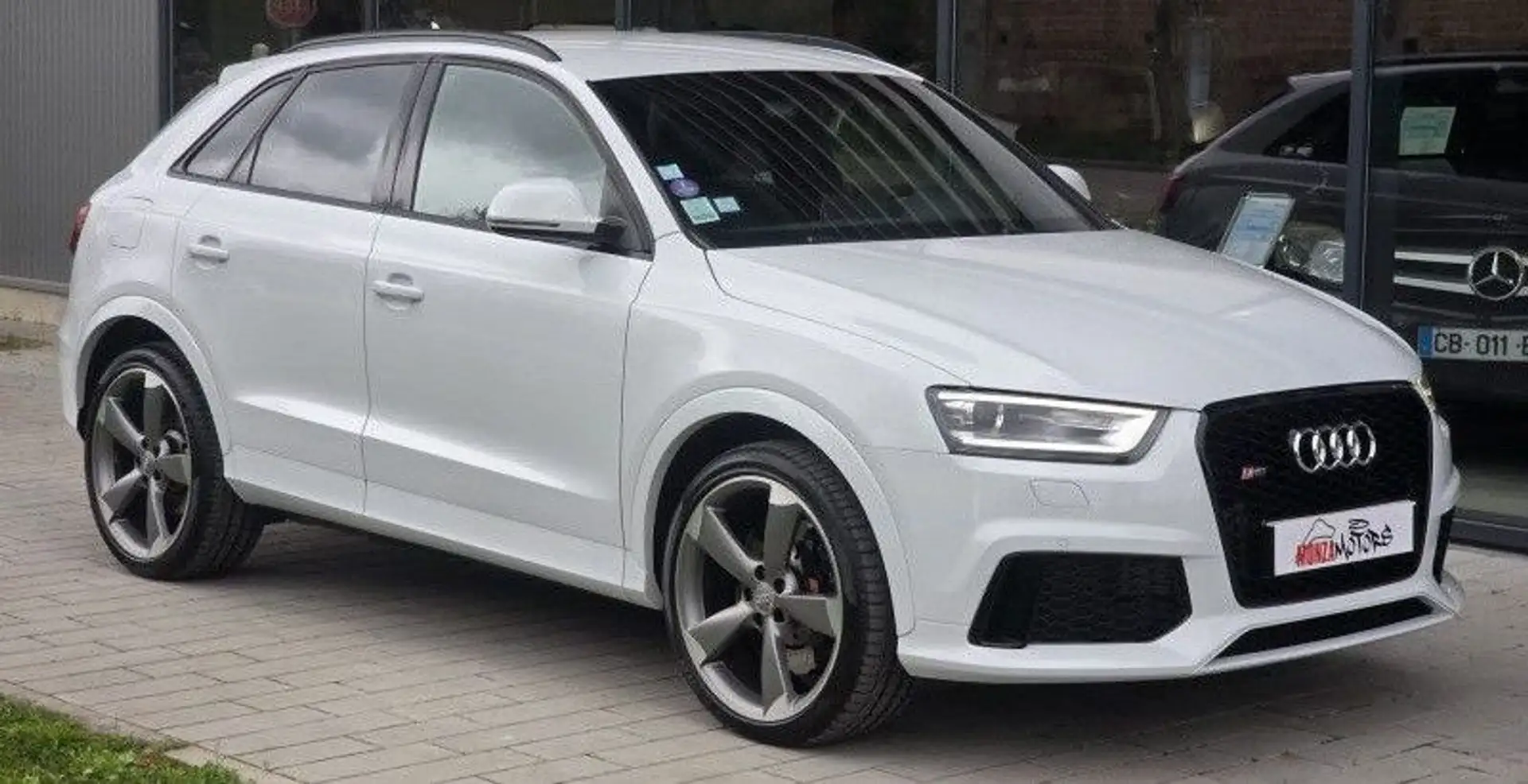 Audi RS Q3 2.5 TFSI 310CH QUATTRO S TRONIC 7 Weiß - 2