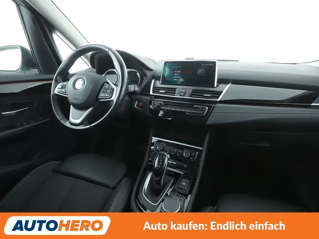 BMW 2 Series view 13