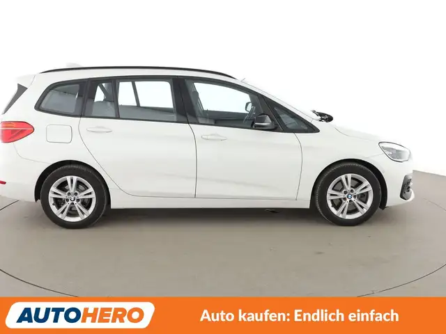 BMW 2 Series view 7