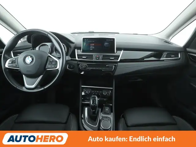BMW 2 Series view 12