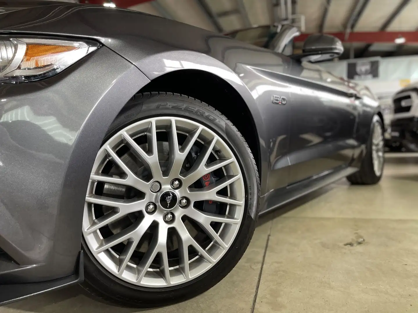 Ford Mustang MUSTANG GT CABRIO+ UNFALLFREI+DE-FHZG+SHZ+KAMERA Grau - 2