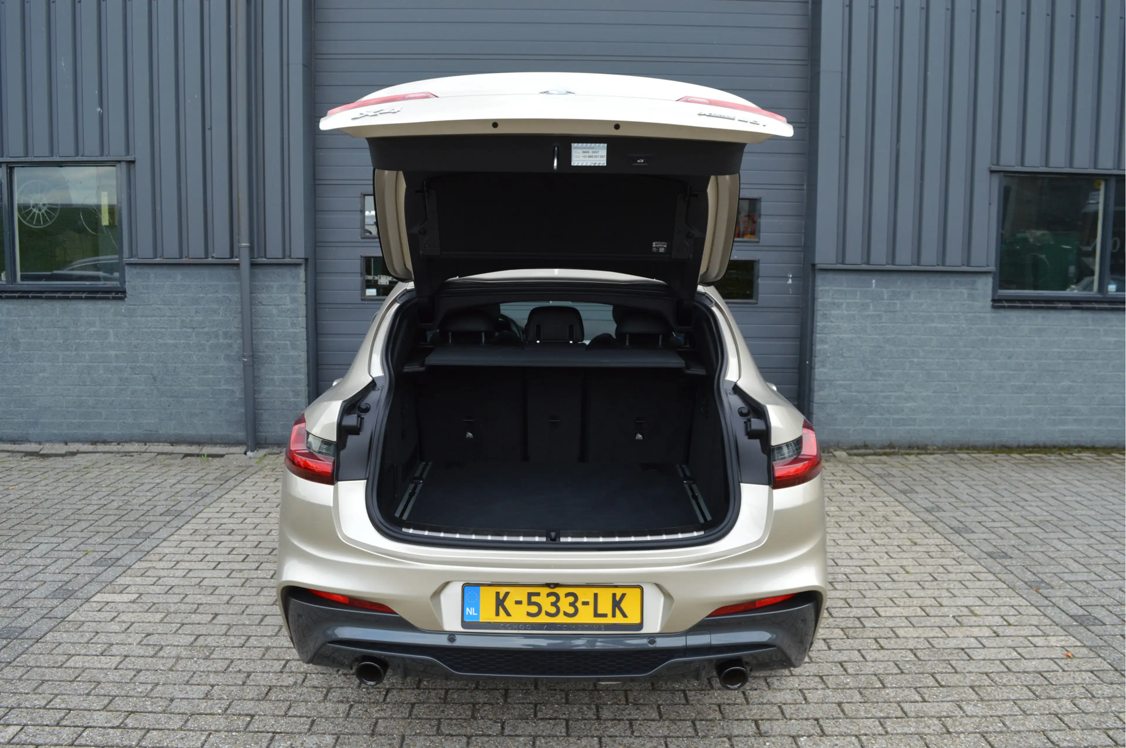 BMW X4 xDrive20i High Executive Edition | M-PAKKET | PANO — photo 12