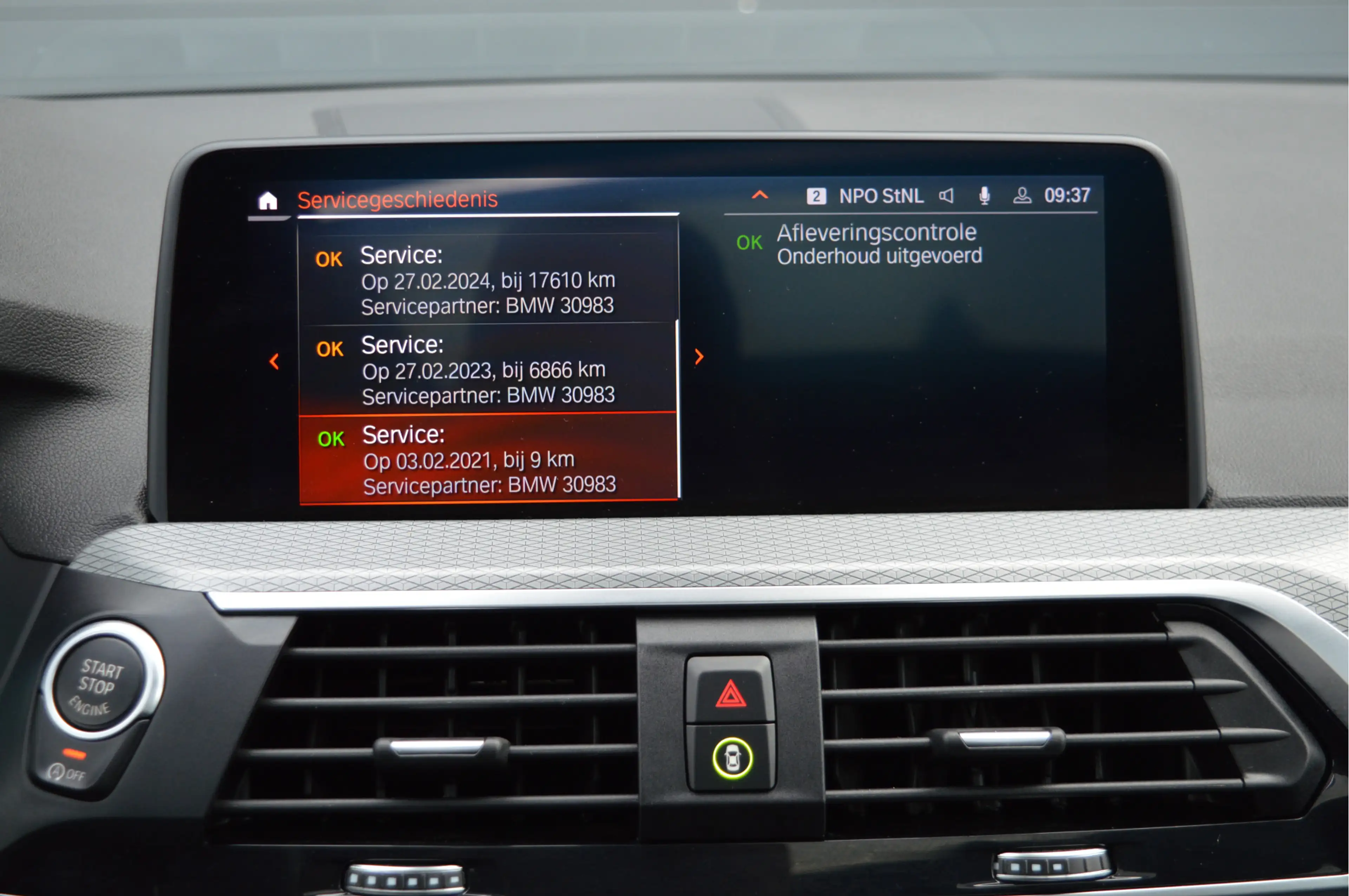 BMW X4 xDrive20i High Executive Edition | M-PAKKET | PANO — photo 31