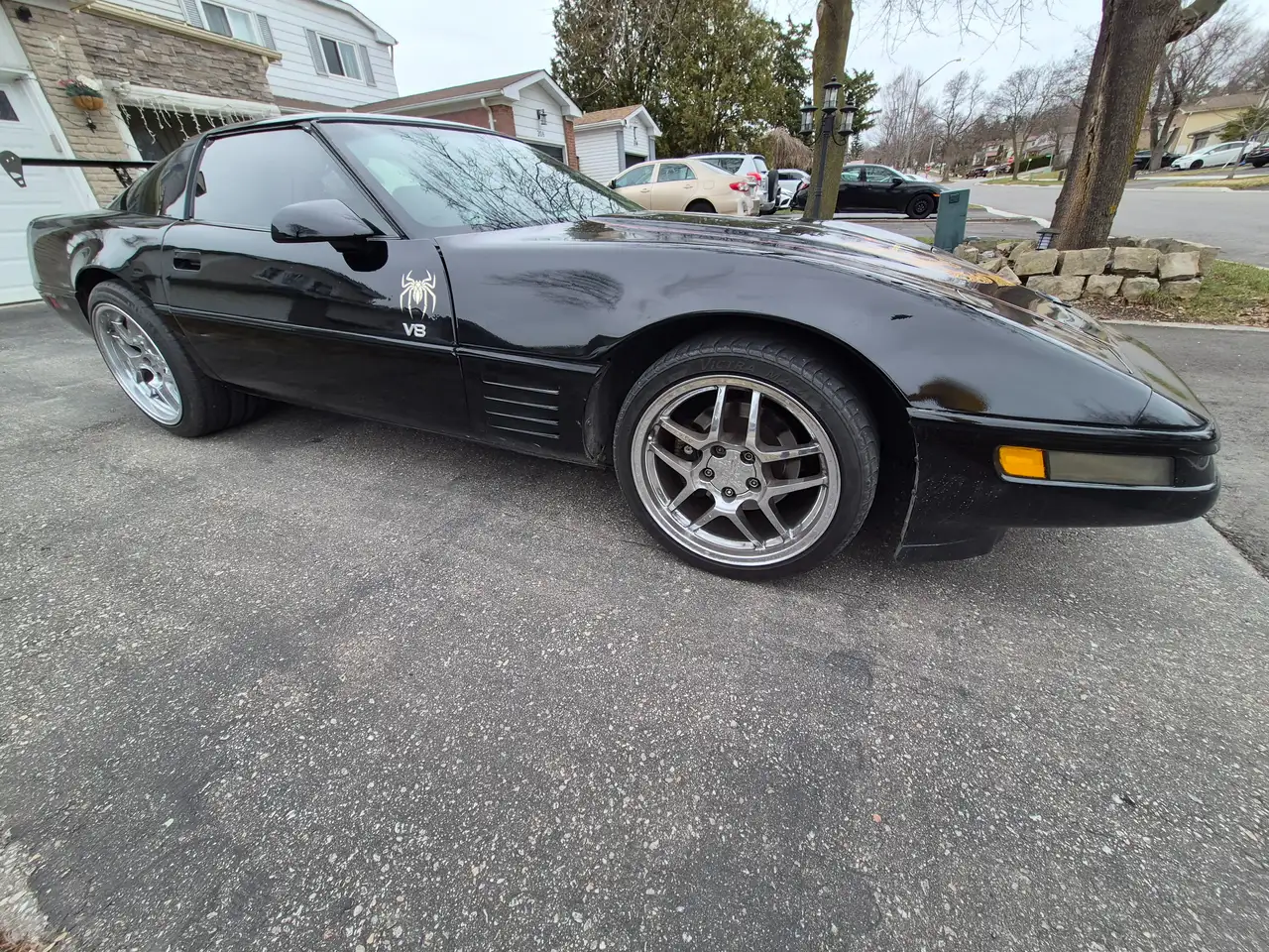 Chevrolet Corvette снимка Chevrolet Corvette