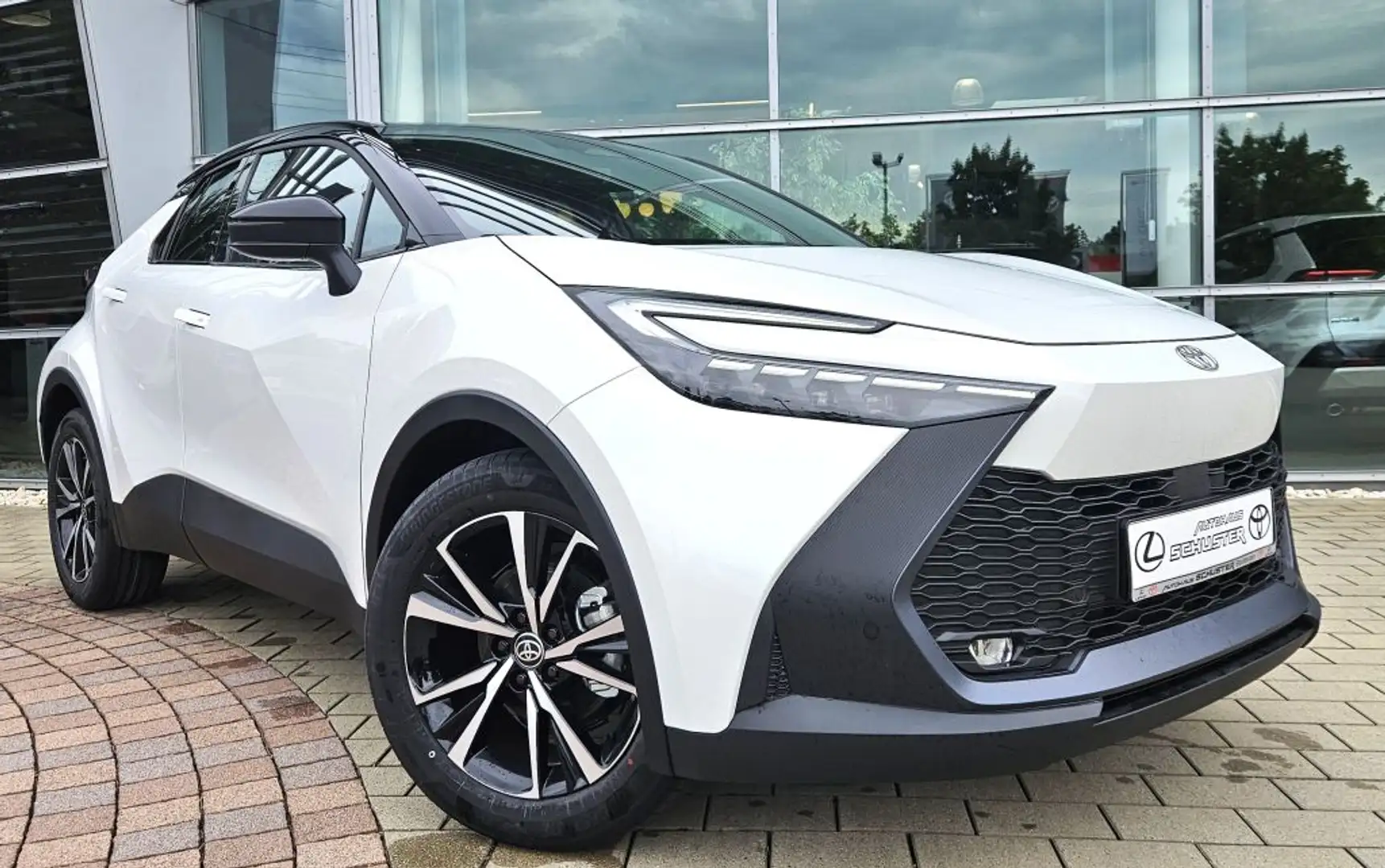 Toyota C-HR 1.8 Hybrid Teamplayer*Technik Paket * Blanco - 1