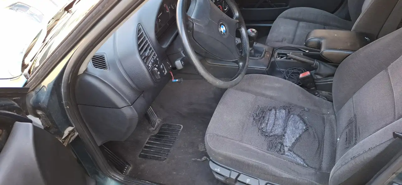 BMW 318 tds, foto 6