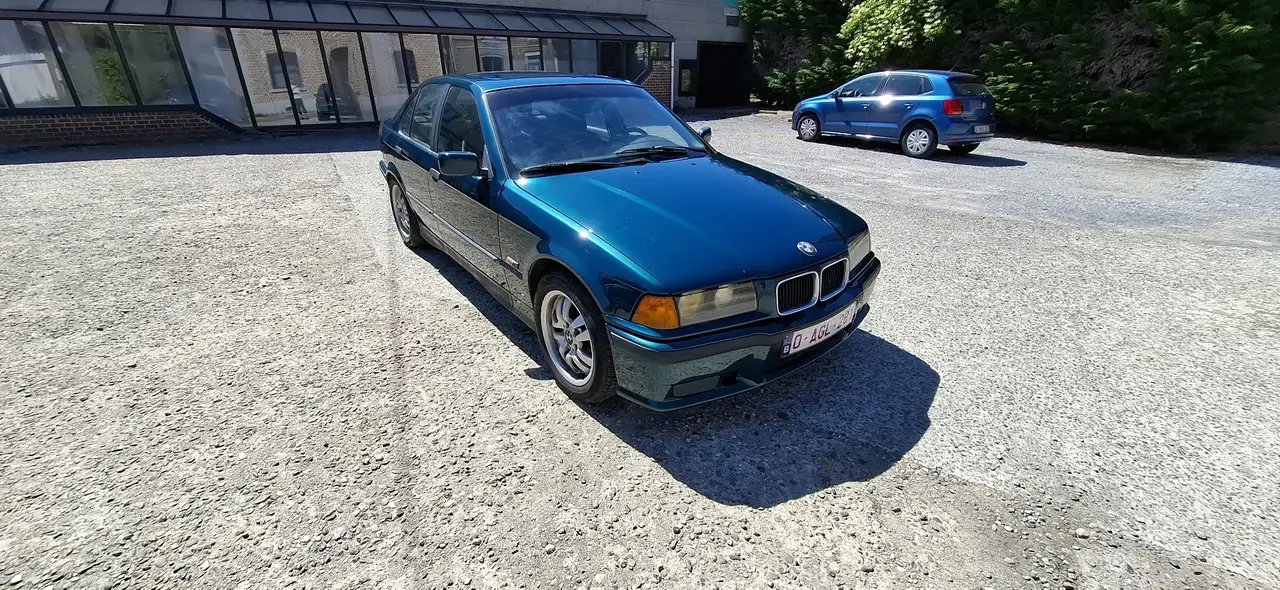 BMW 318 tds, foto 1